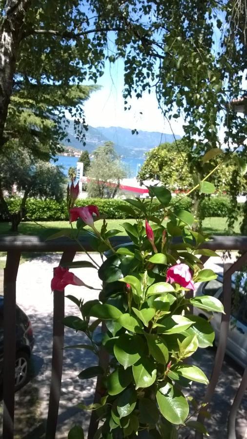 Villa Leilani B&B Sale Marasino Buitenkant foto