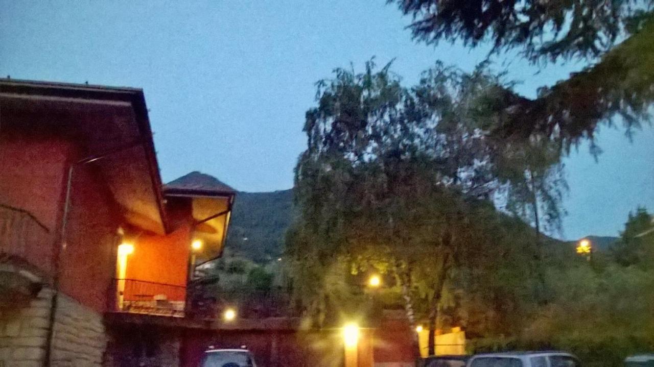 Villa Leilani B&B Sale Marasino Buitenkant foto