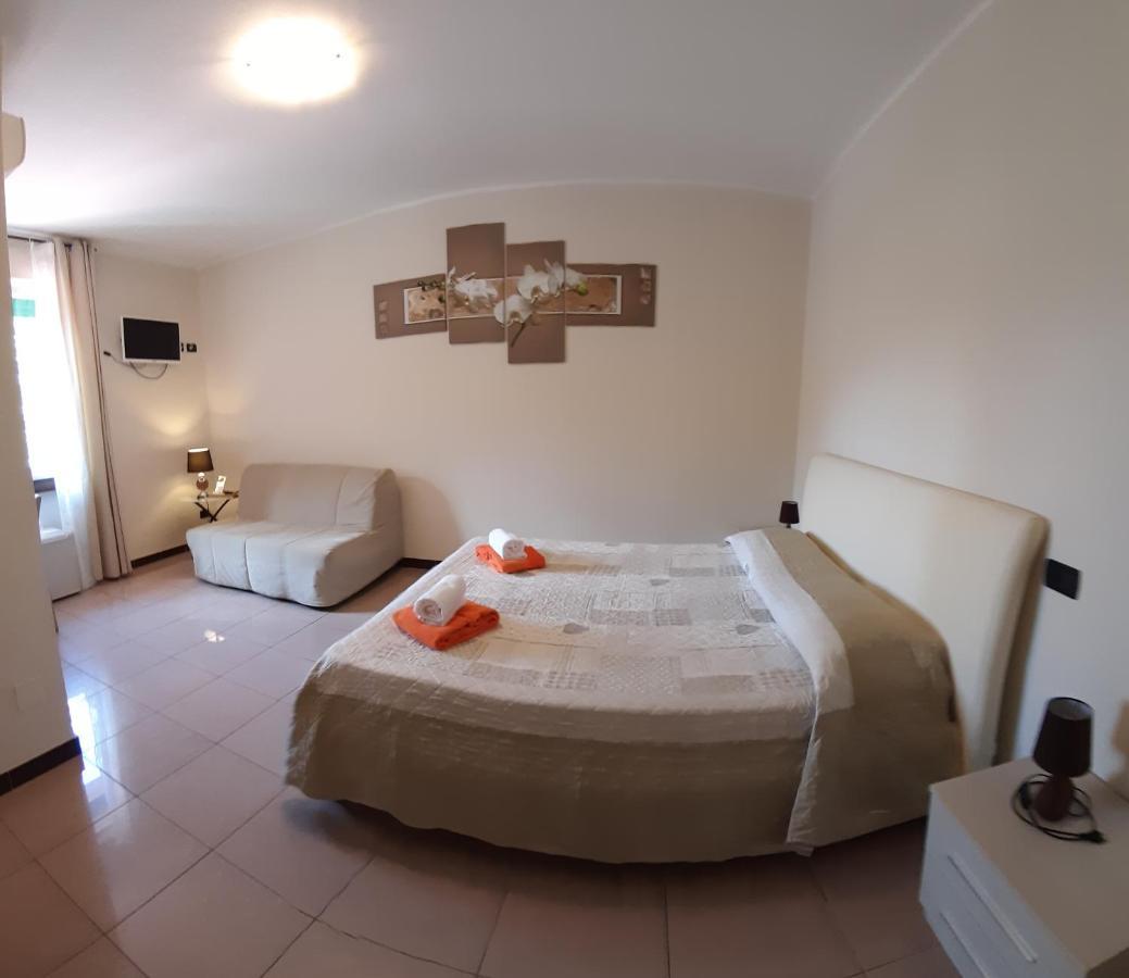 Villa Leilani B&B Sale Marasino Buitenkant foto