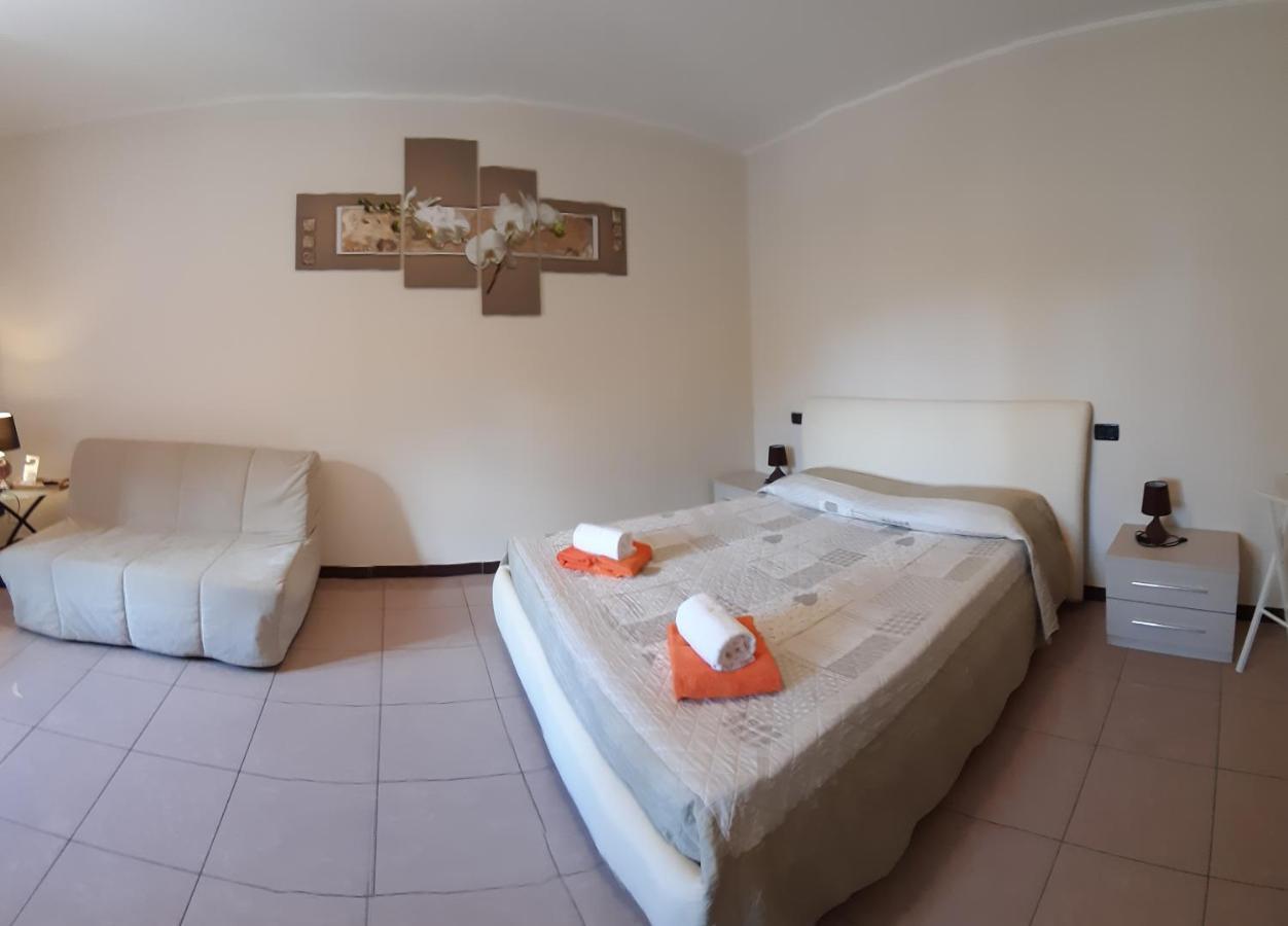 Villa Leilani B&B Sale Marasino Buitenkant foto