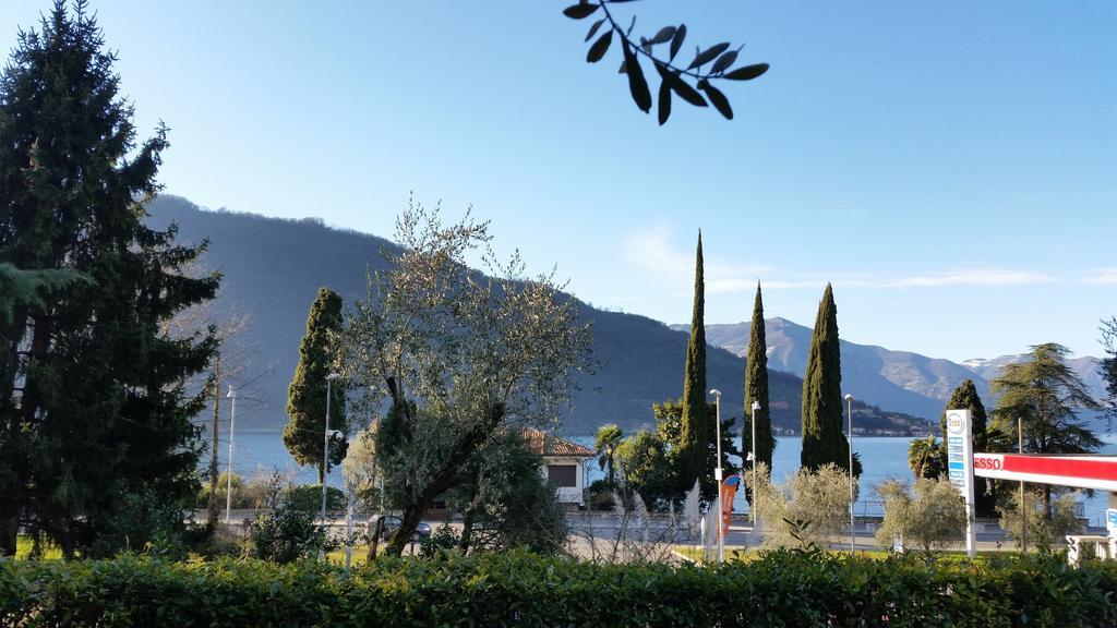 Villa Leilani B&B Sale Marasino Buitenkant foto