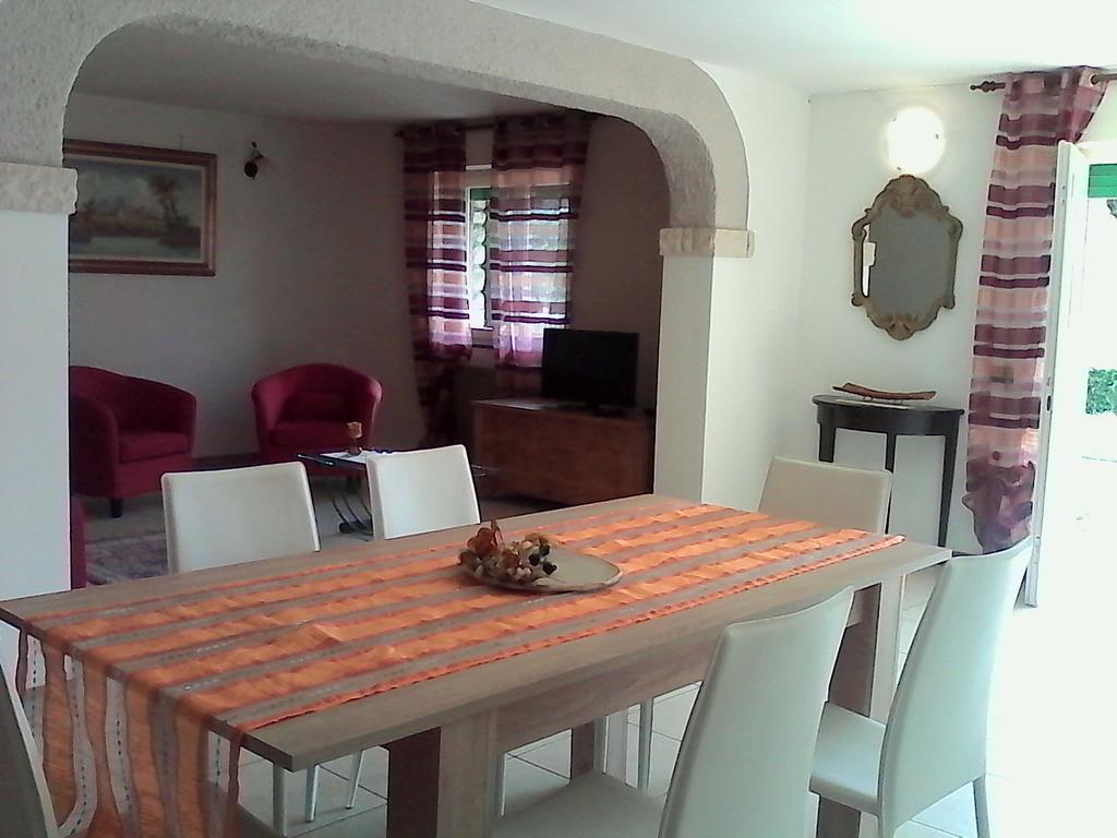 Villa Leilani B&B Sale Marasino Buitenkant foto