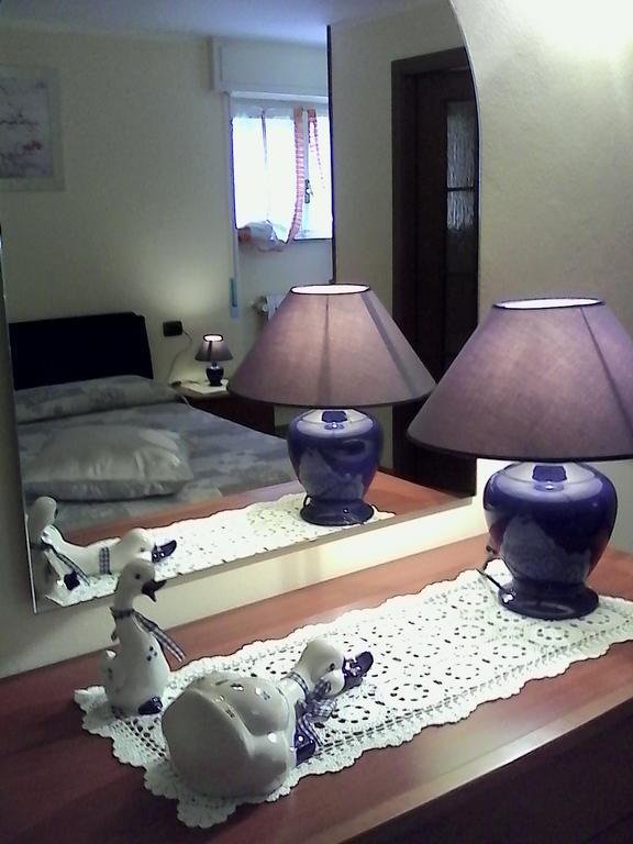 Villa Leilani B&B Sale Marasino Buitenkant foto