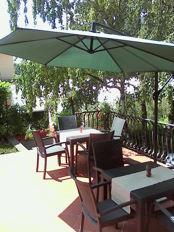 Villa Leilani B&B Sale Marasino Buitenkant foto